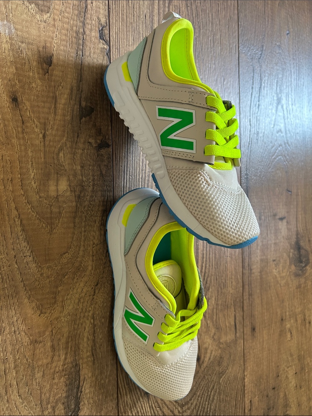 New Balance 247 Kids Sneakers (Style KA247U3P)